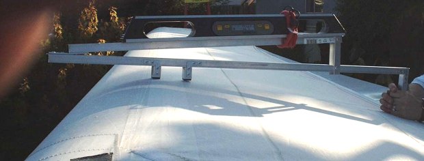 AIR uses the chart above to check the rib angles on their gliders prior
to shipment